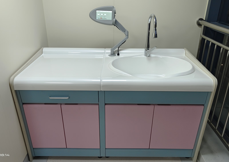 新款粉色婴儿洗浴中心设备公司_新生儿洗浴设备公司_江苏洁曼医疗科技有限公司